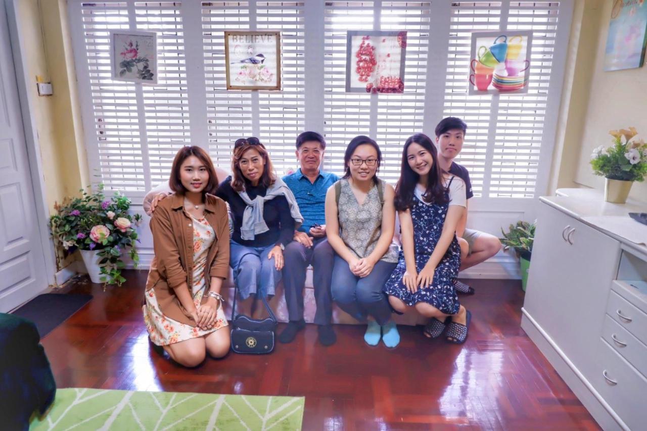 Nakhon Latphrao Hostel กรุงเทพมหานคร ภายนอก รูปภาพ